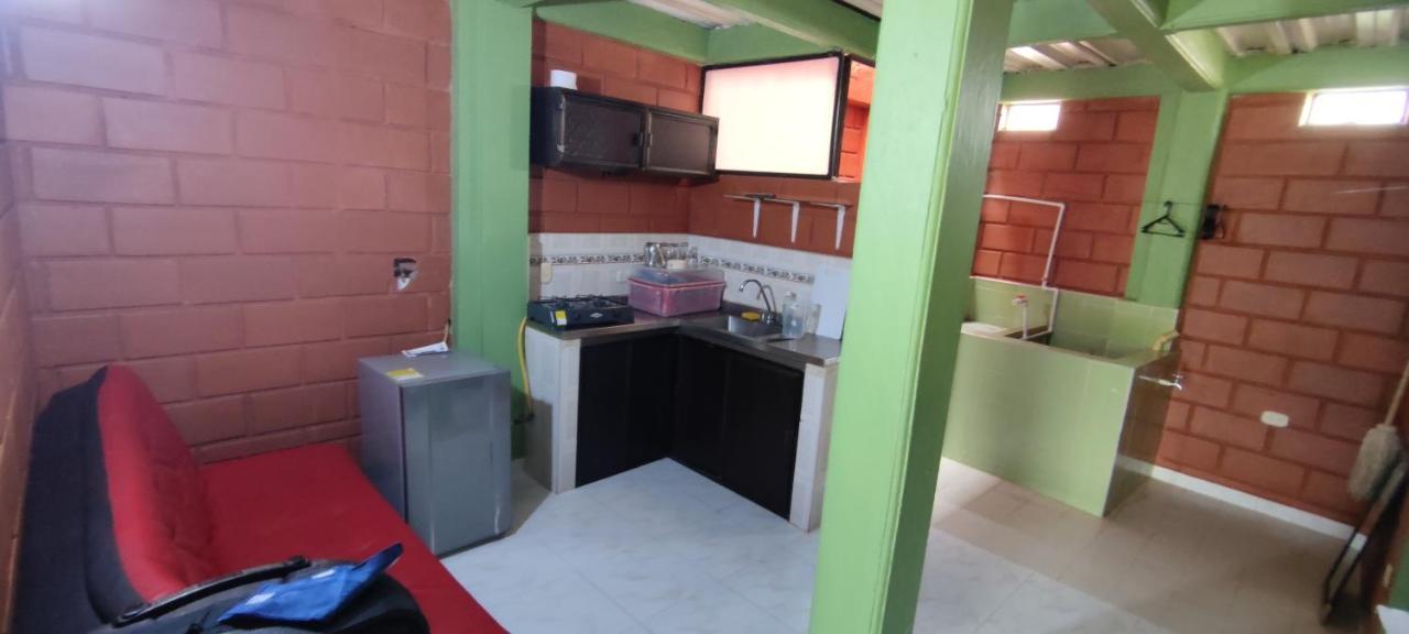 Mi Pueblo Natal Aptos Y Habitaciones Necoclí Zewnętrze zdjęcie