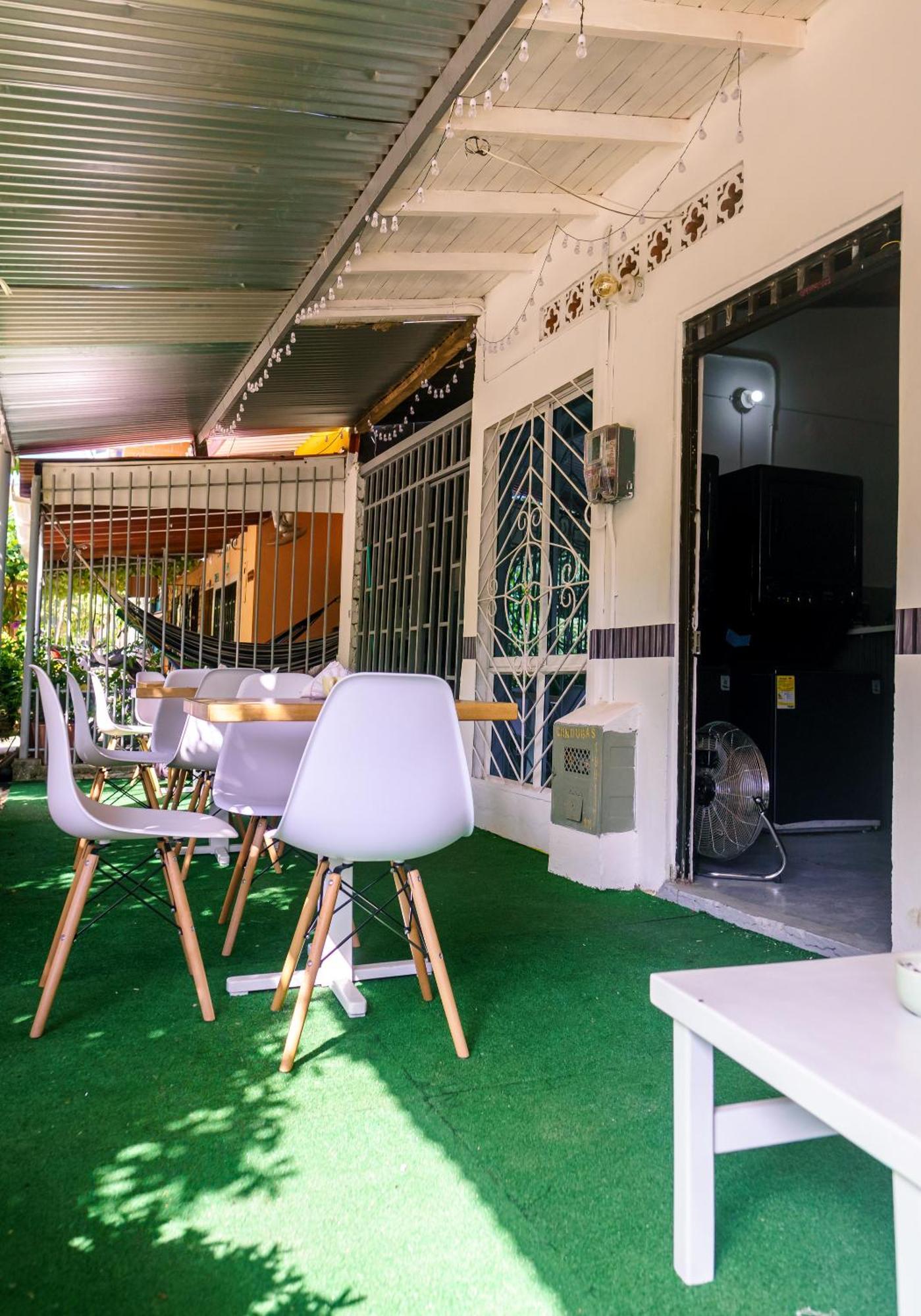 Mi Pueblo Natal Aptos Y Habitaciones Necoclí Zewnętrze zdjęcie